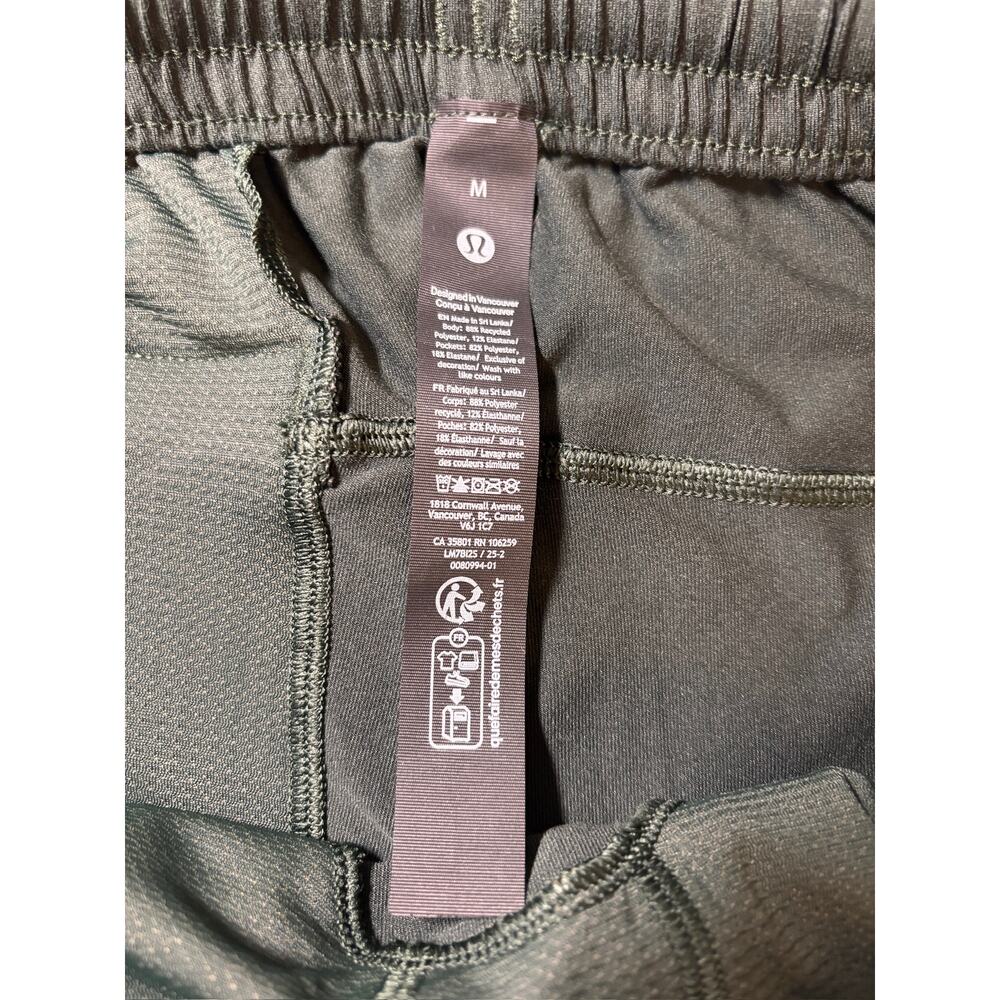 Lululemon Dark Olive Green Drawstring Shorts Size Medium - Picture 6 of 6